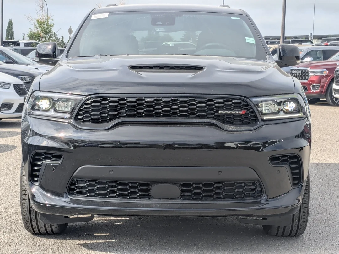 New 2026 Black Dodge GT HEMI V8 Plus - - AWD - Blacktop Package - 5.7L HEMI V8 - Adaptive Cruise Control & More! image 3