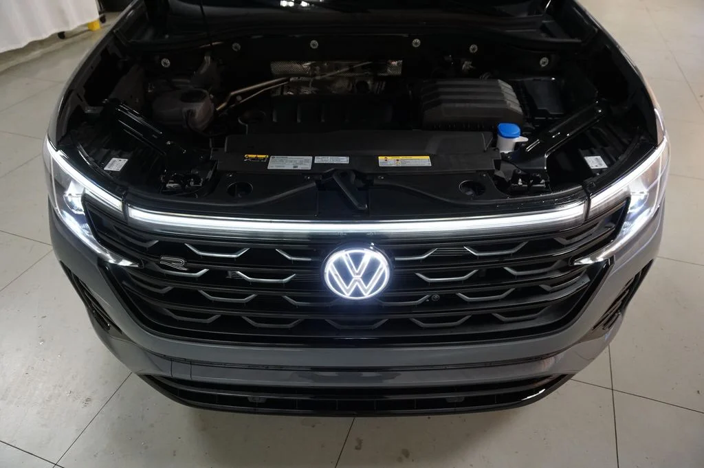 New 2026 Pure Gray Volkswagen 2.0T SEL R-Line Black image 34