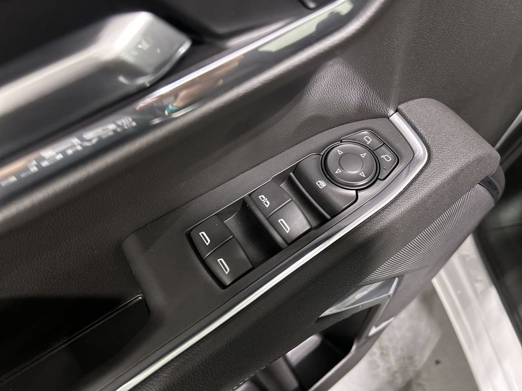 New 2026 Summit White Chevrolet LT Trail Boss image 15