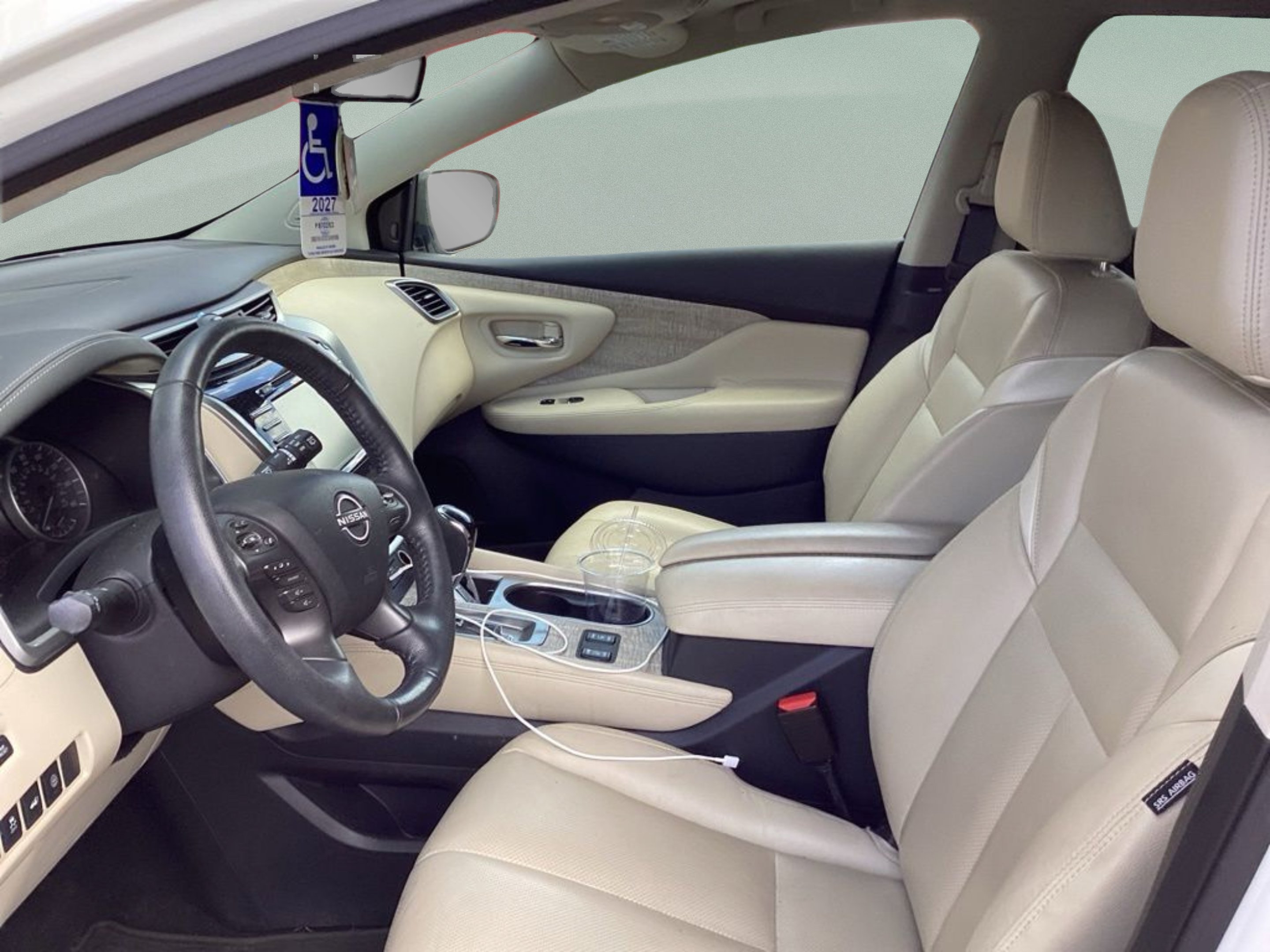 Used 2024 White Nissan SL image 19