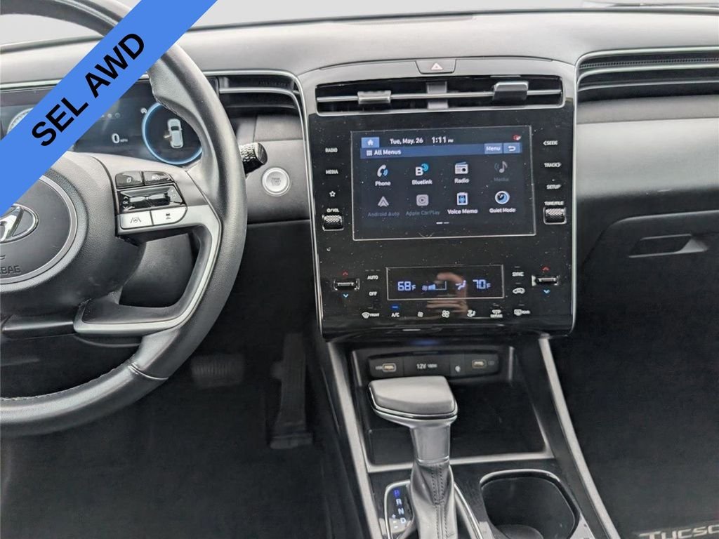 Used 2023 White Hyundai SEL image 18