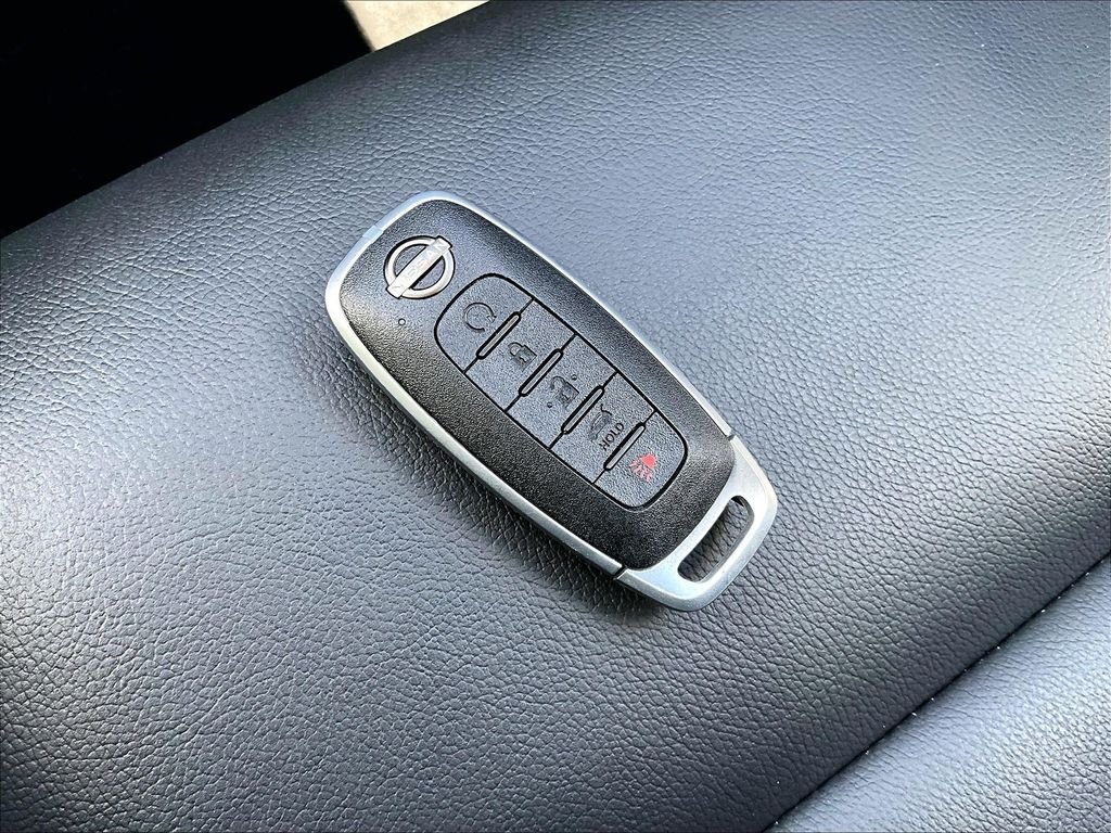 Used 2023 Gray Nissan SL image 30