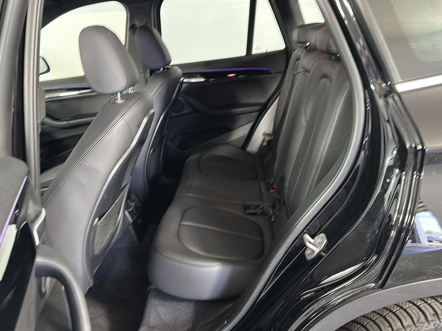 Used 2021 Jet Black BMW xDrive28i image 21