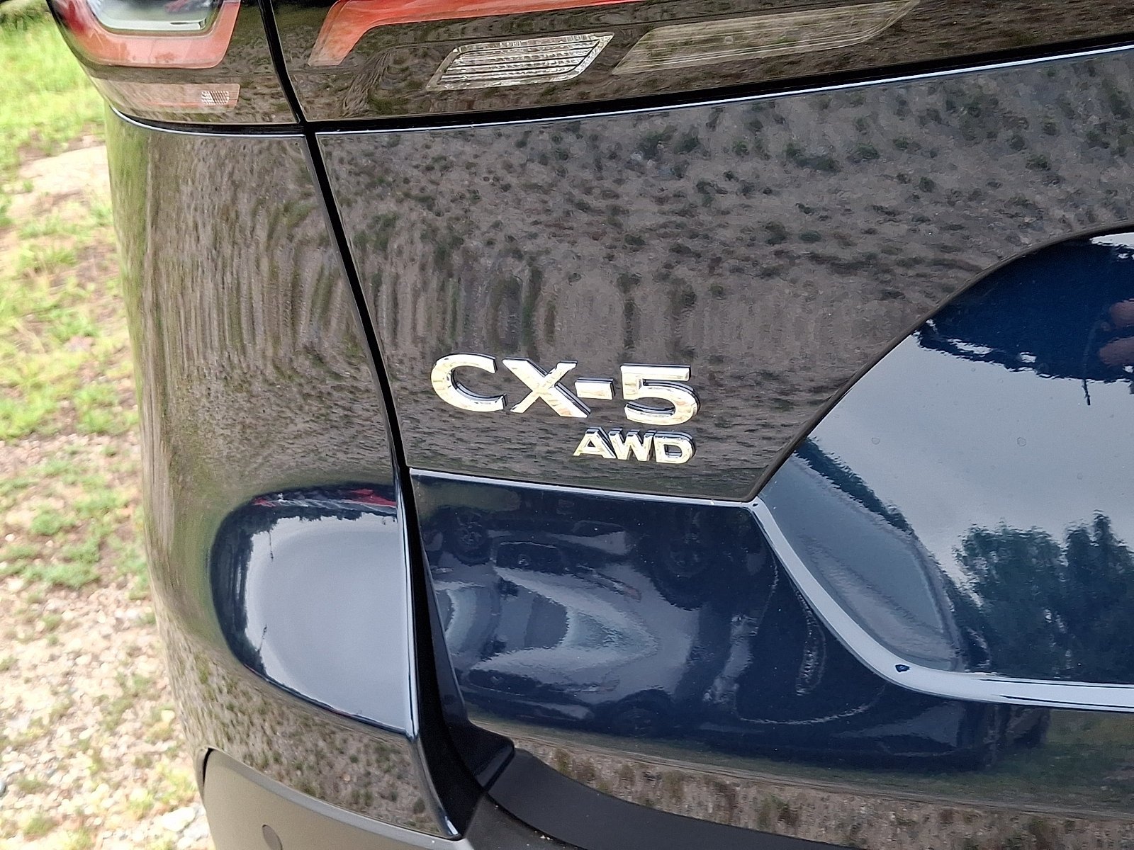 New 2026 Navy Blue Mica Mazda 2.5 S Select AWD image 13