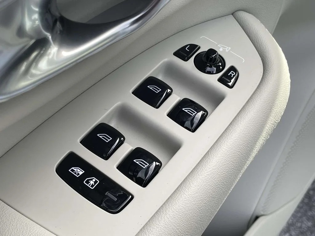 2026 Volvo XC90 Ultra - Photo 6