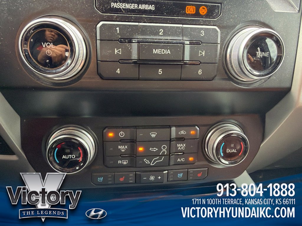 Used 2019 White Ford King Ranch image 15