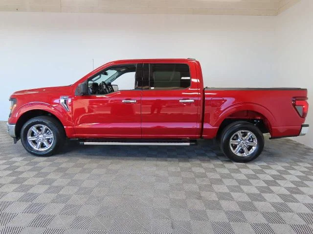 Used 2024 Rapid Red Metallic Tinted Clearcoat Ford XLT Crew Cab image 39