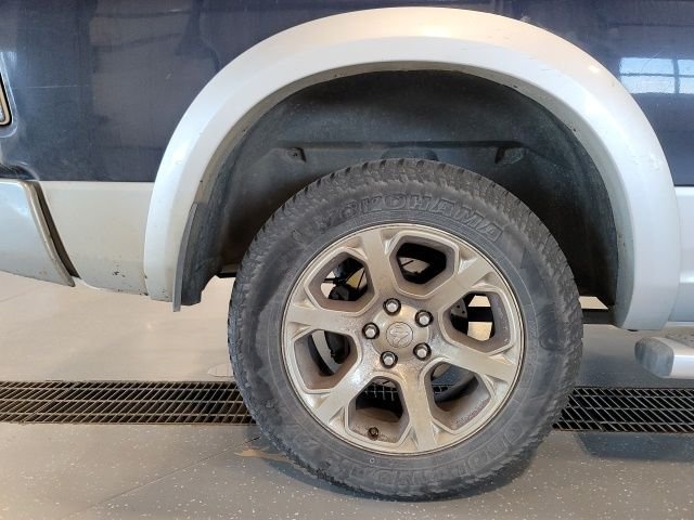 Used 2014 True Blue Ram Laramie image 15