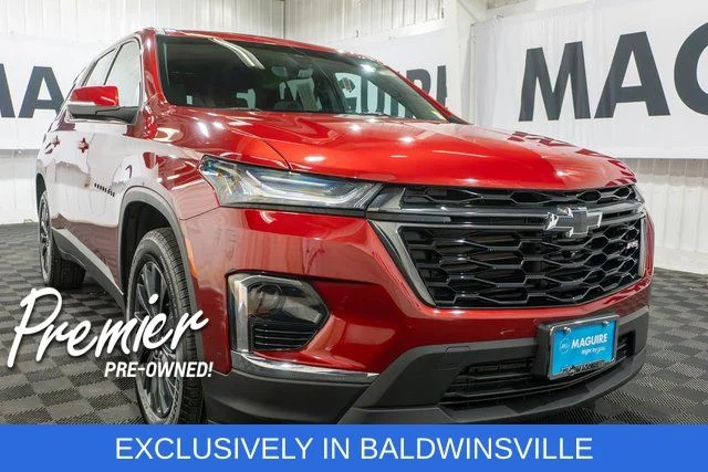 Used 2023 Red Chevrolet RS image 4