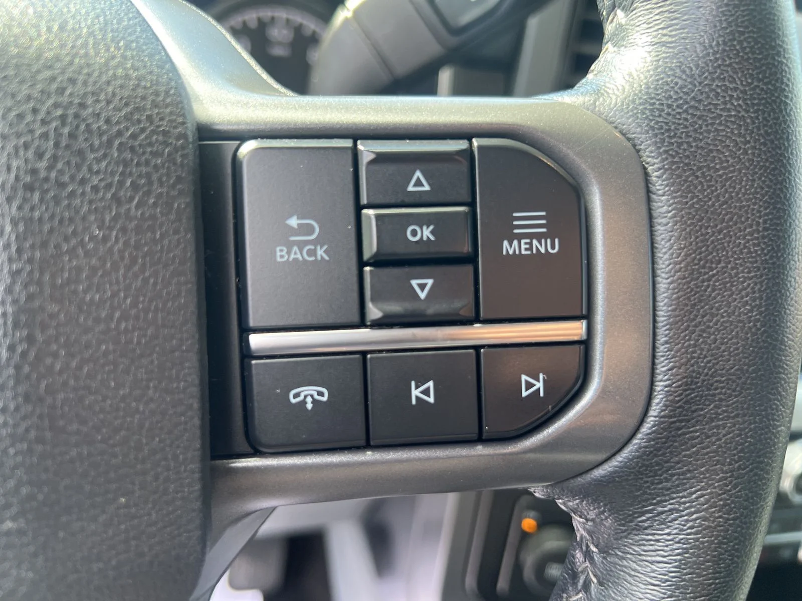Used 2021 Agate Black Metallic Ford XLT image 23