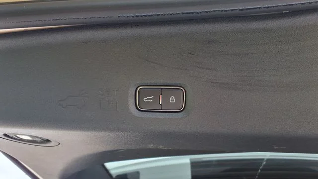 Used 2025 White Ford Active image 18