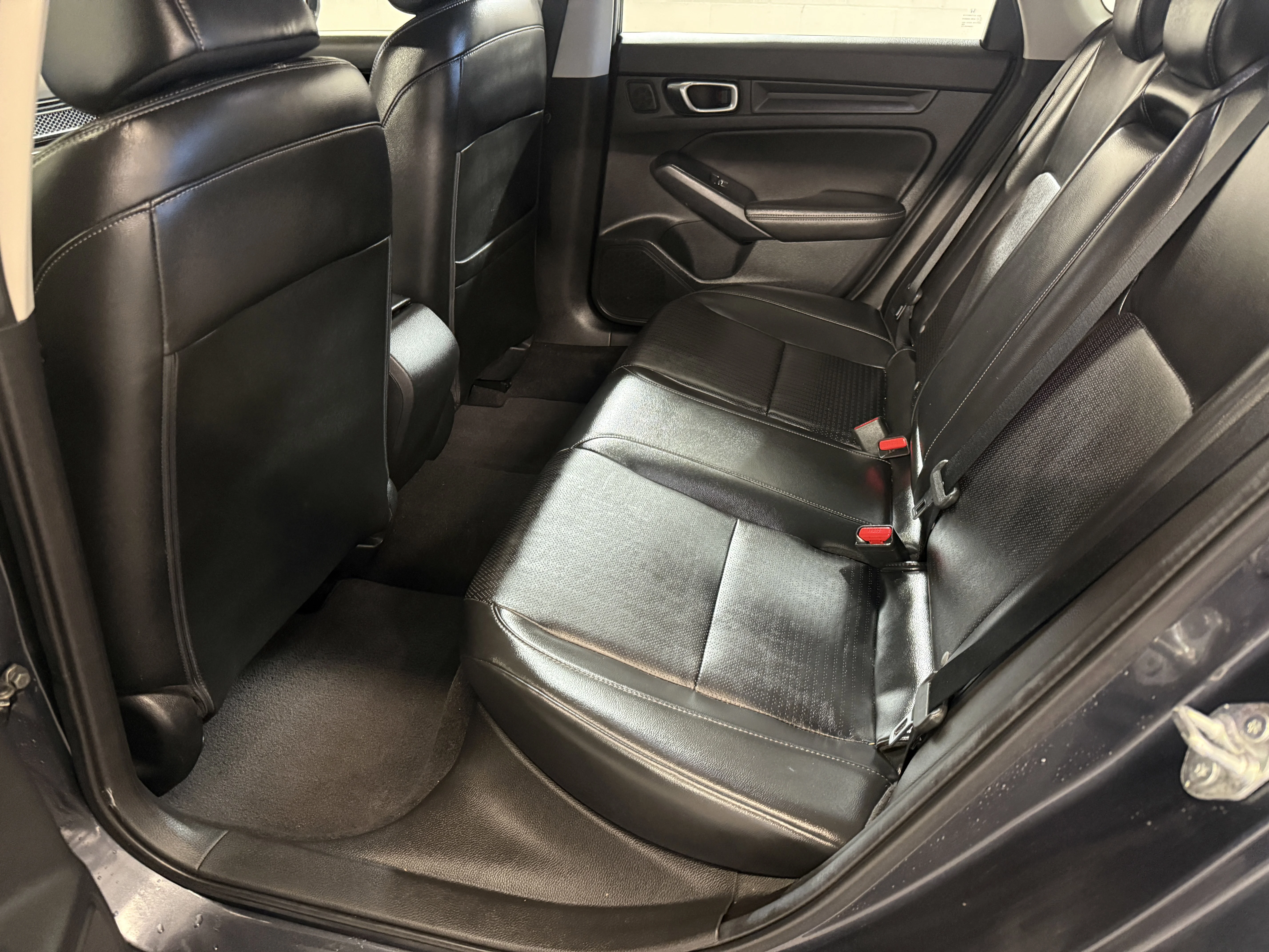 Certified Used 2023 Meteorite Gray Metallic Honda EX-L image 19