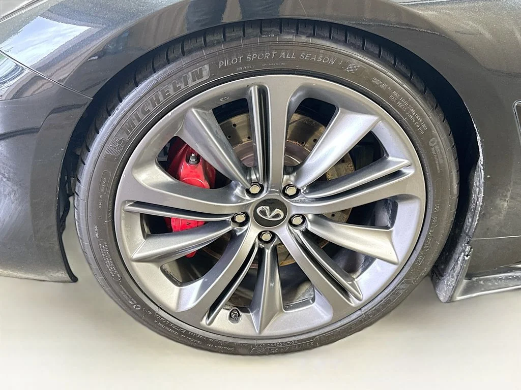 Certified Used 2021 Black INFINITI Red Sport 400 image 41