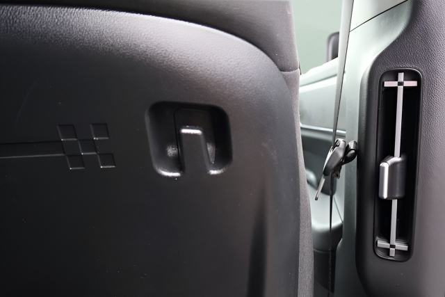 Used 2026 White Hyundai SE image 18