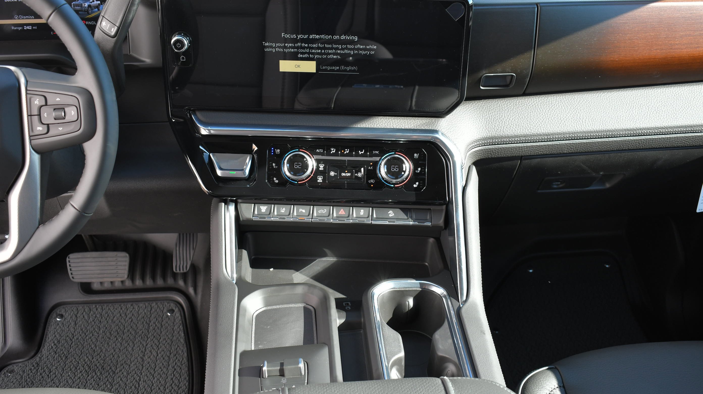 2026 GMC Sierra 2500HD Denali - Photo 25