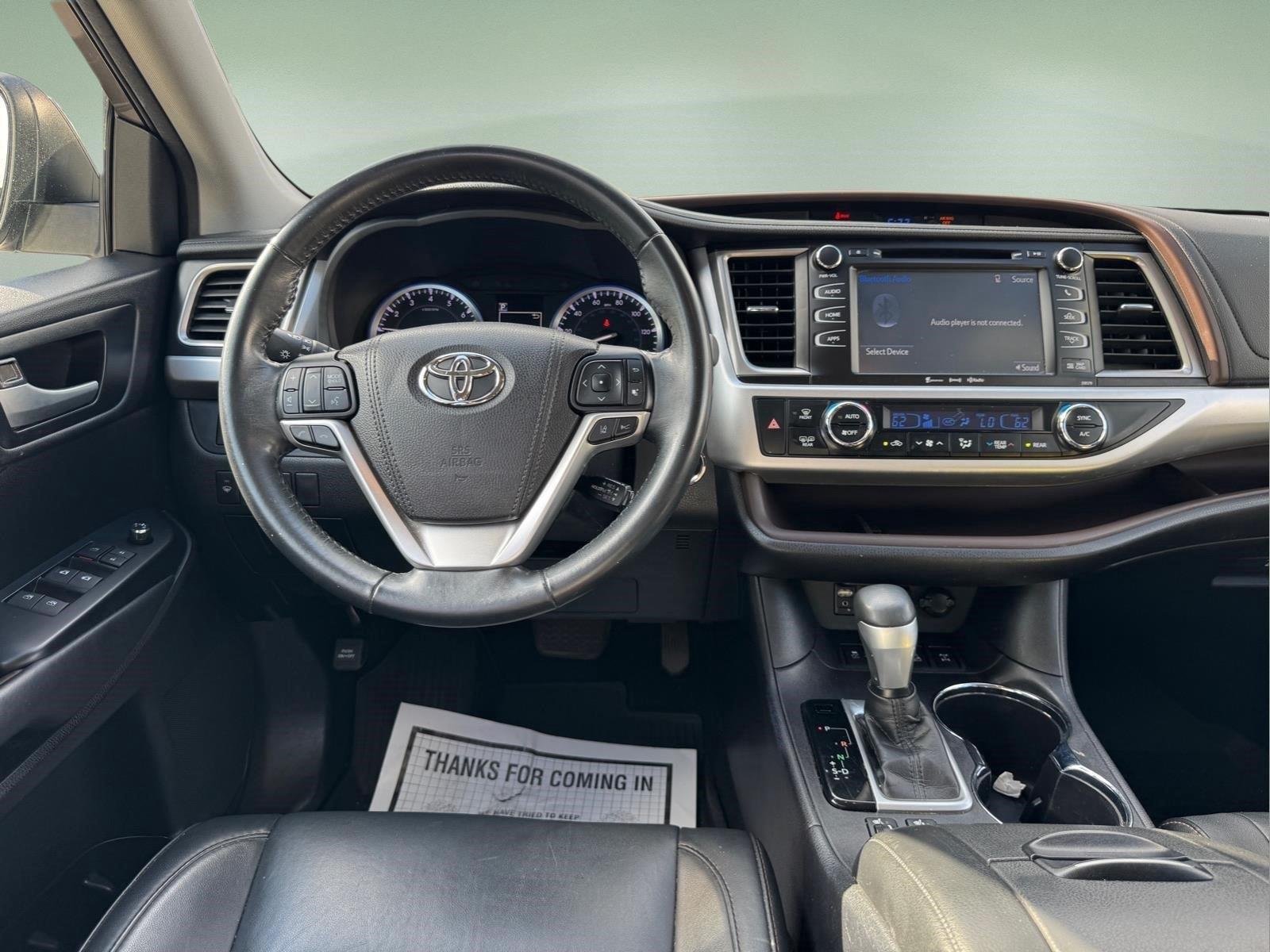 Used 2018 Predawn Gray Mica Toyota XLE image 16