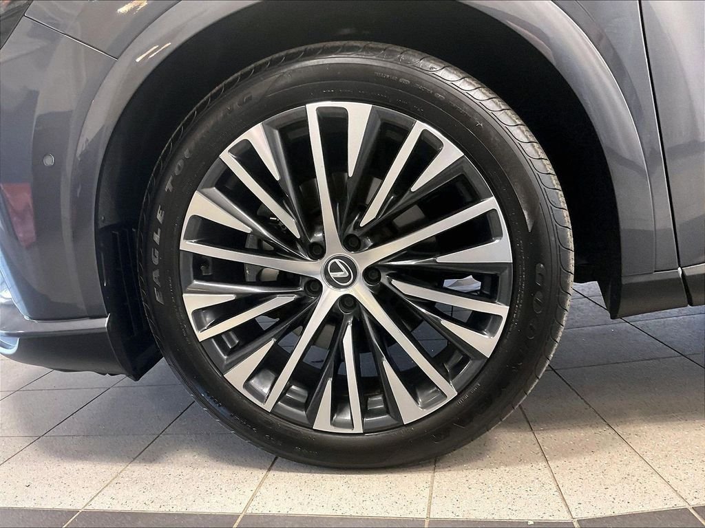 Used 2024 Gray Lexus 350 Premium Plus image 7
