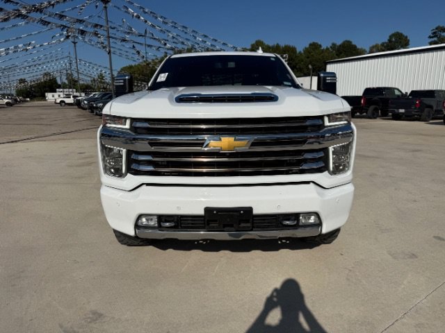 Used 2022 Summit White Chevrolet High Country image 8