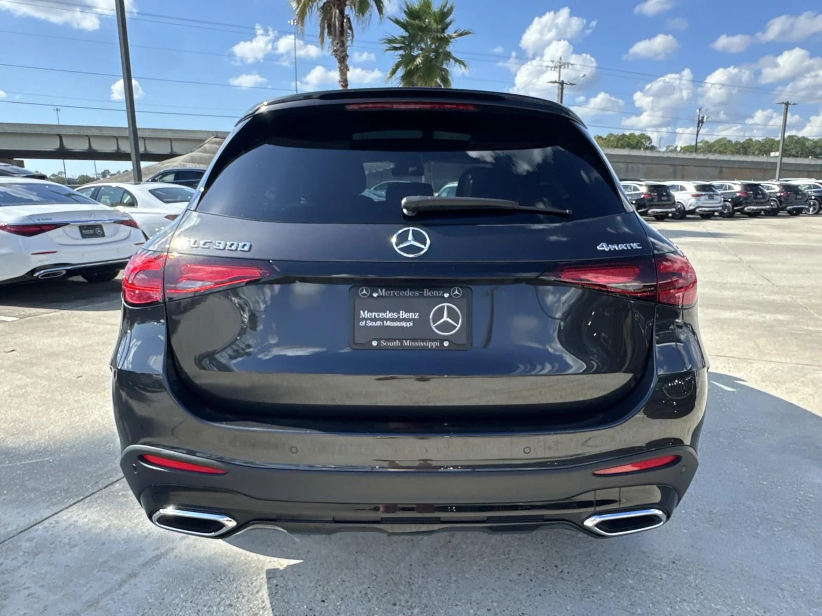 New 2026 Gray Mercedes-Benz GLC 300 image 5