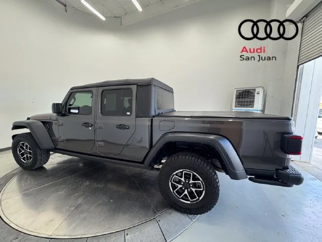 Used 2025 Gray Jeep Rubicon image 41
