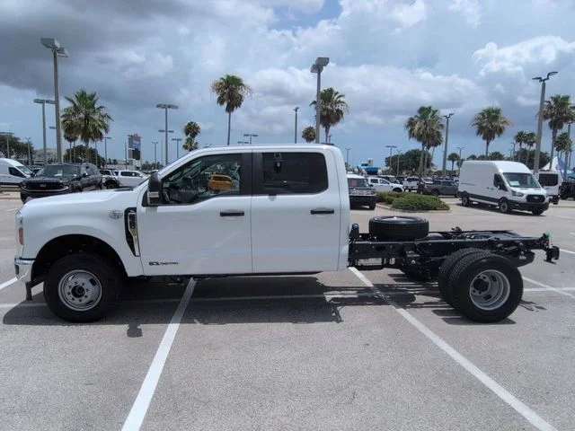New 2026 White Ford XL image 7