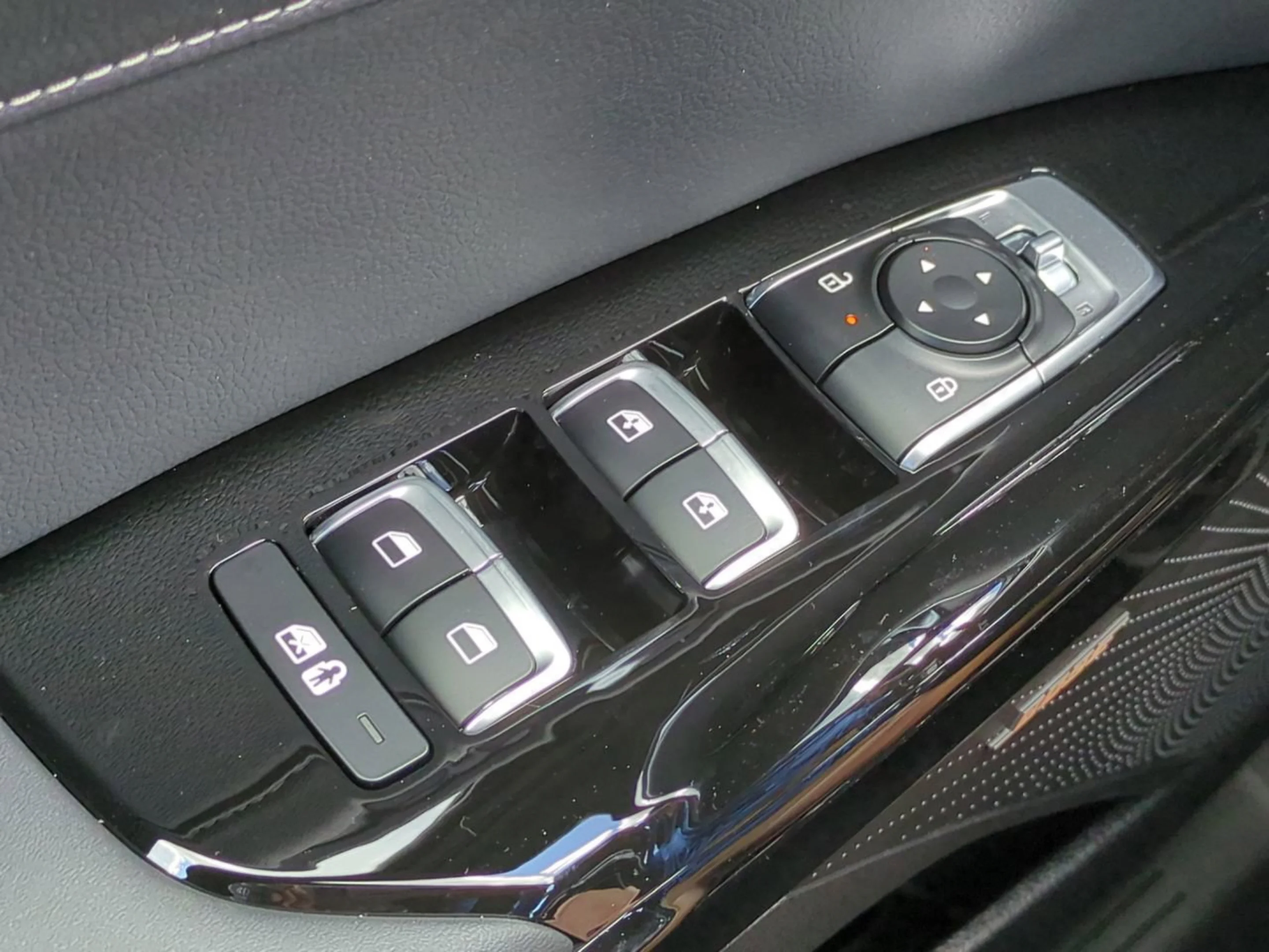 New 2026 Yacht Blue Kia GT-Line image 23