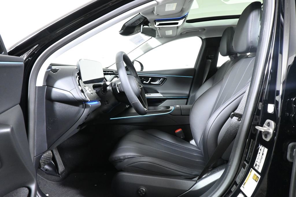New 2026 Black Mercedes-Benz E 450 image 41