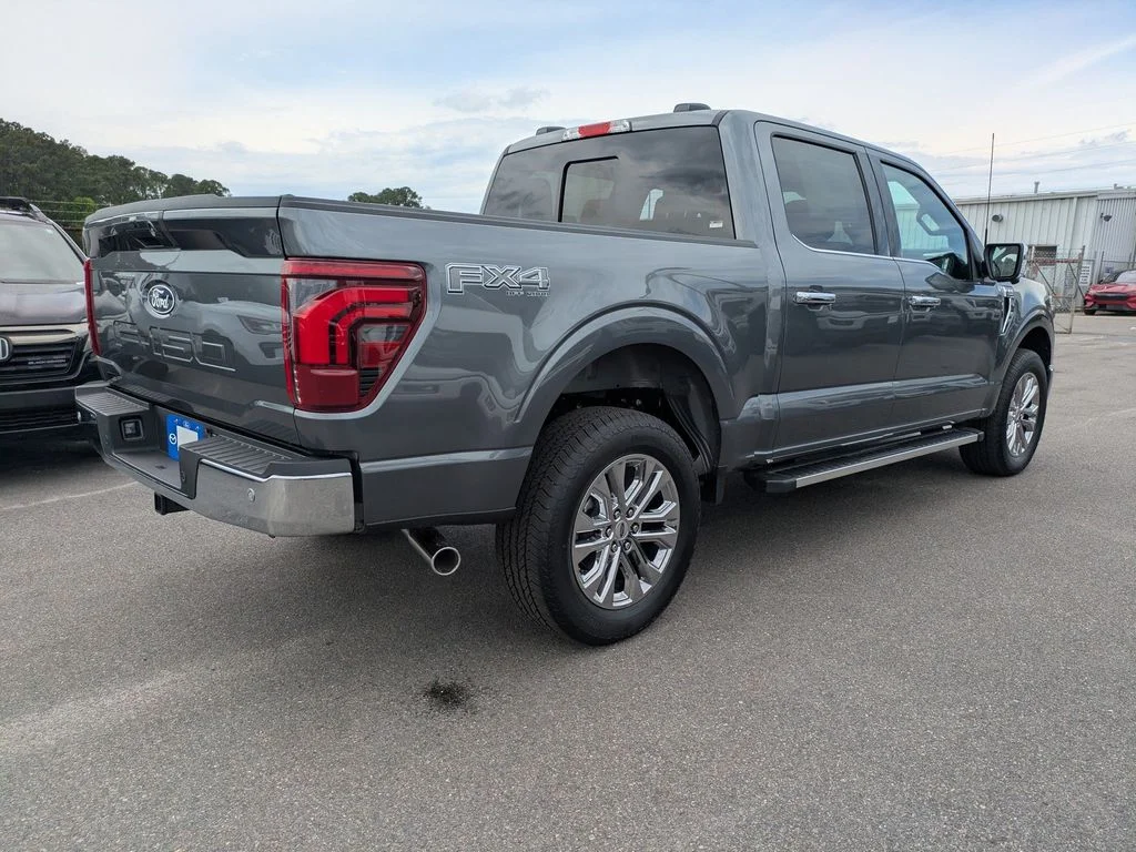 New 2026 Carbonized Gray Metallic Ford Lariat image 4