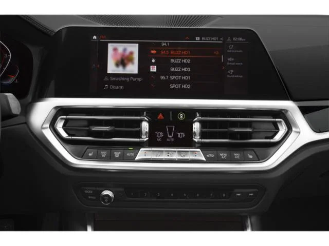 Used 2020 Alpine White BMW 330i image 14