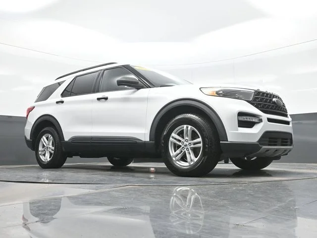 Used 2020 White Ford XLT image 23