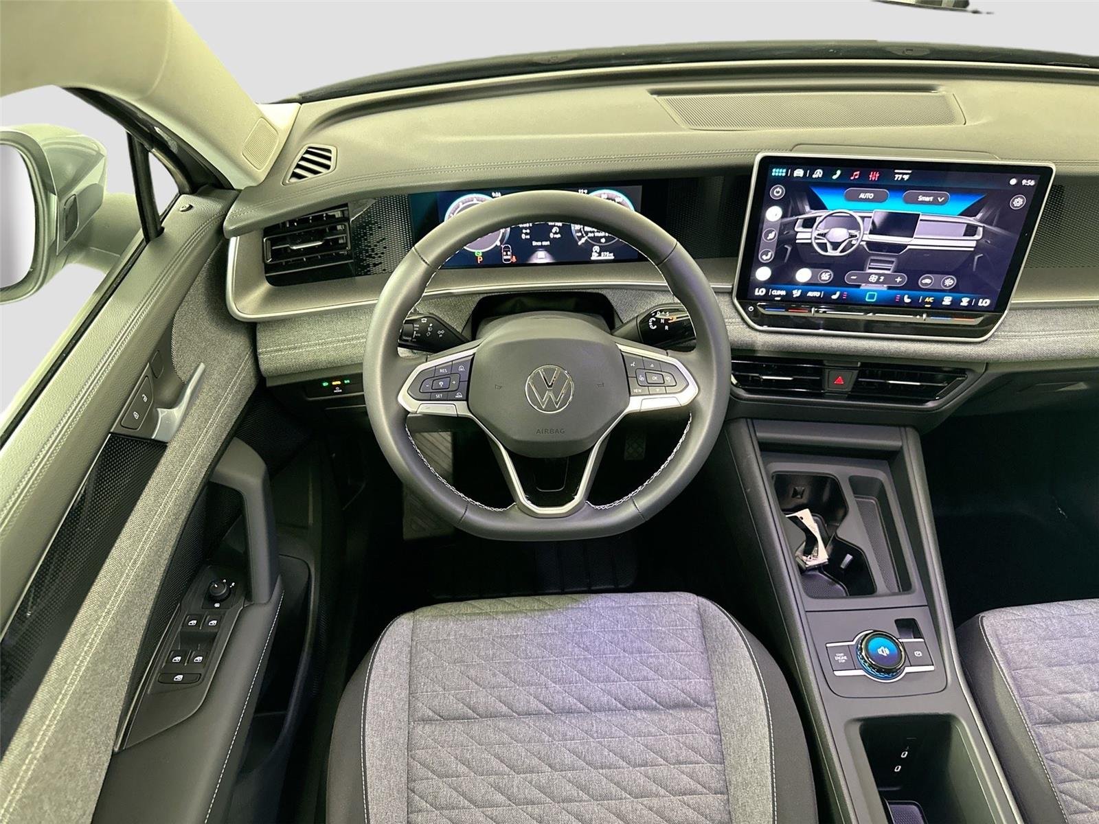 New 2026 Pyrite Silver Metallic Volkswagen S image 20