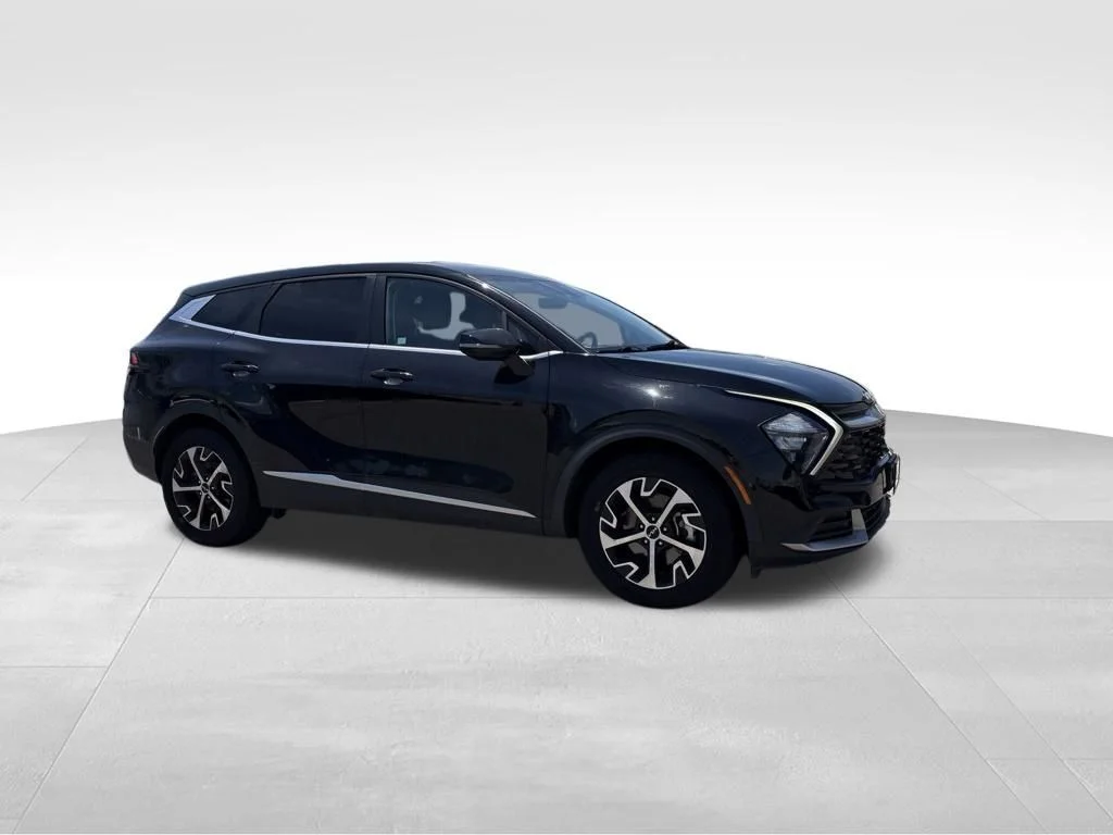 Used 2023 Black Kia EX image 10