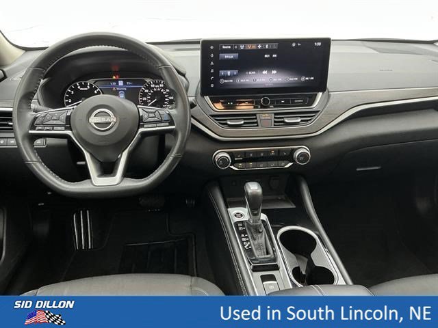 Used 2024 Pearl White Tricoat Nissan 2.5 SV image 21