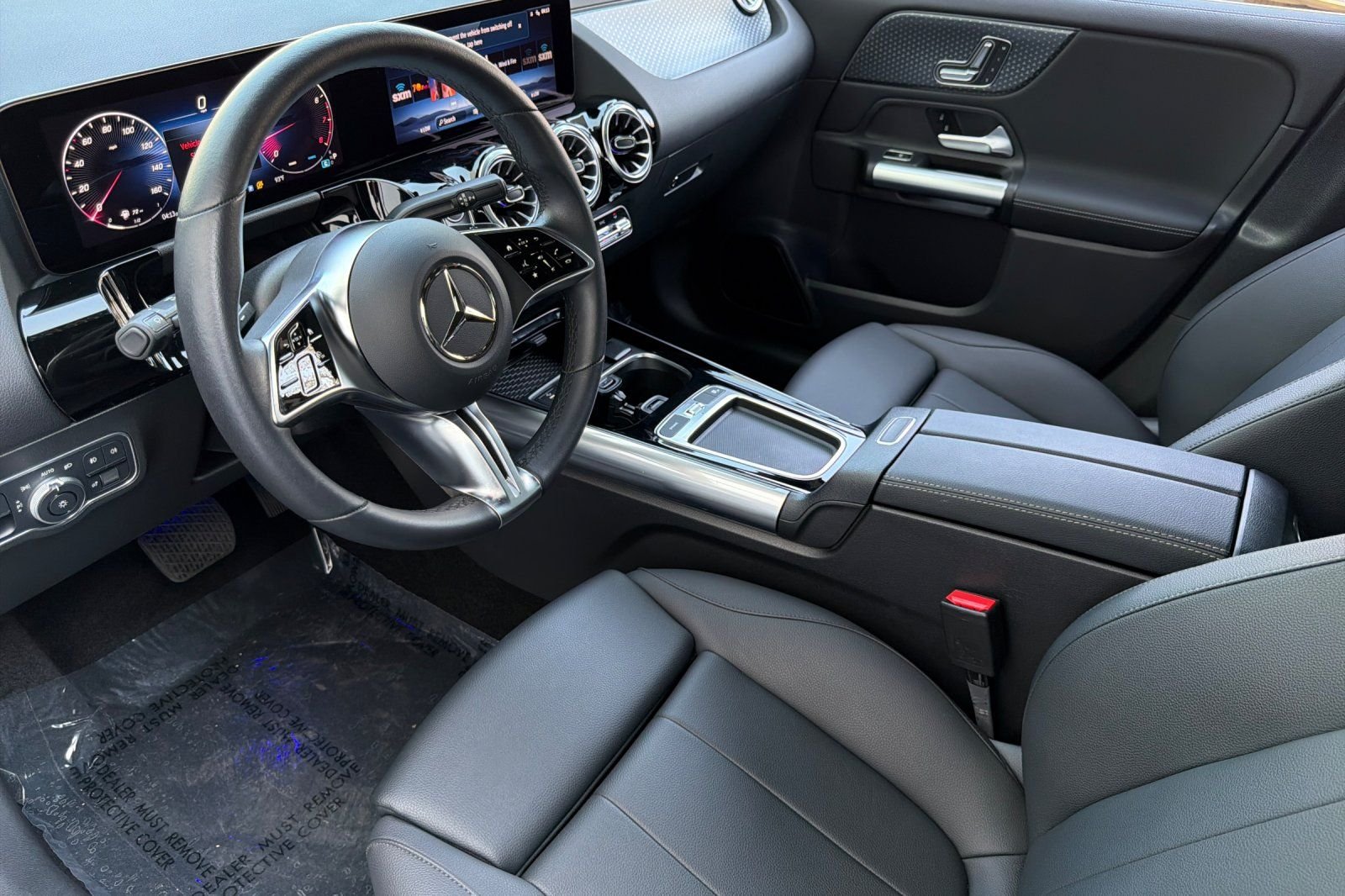Used 2025 Black Mercedes-Benz GLA 250 image 7