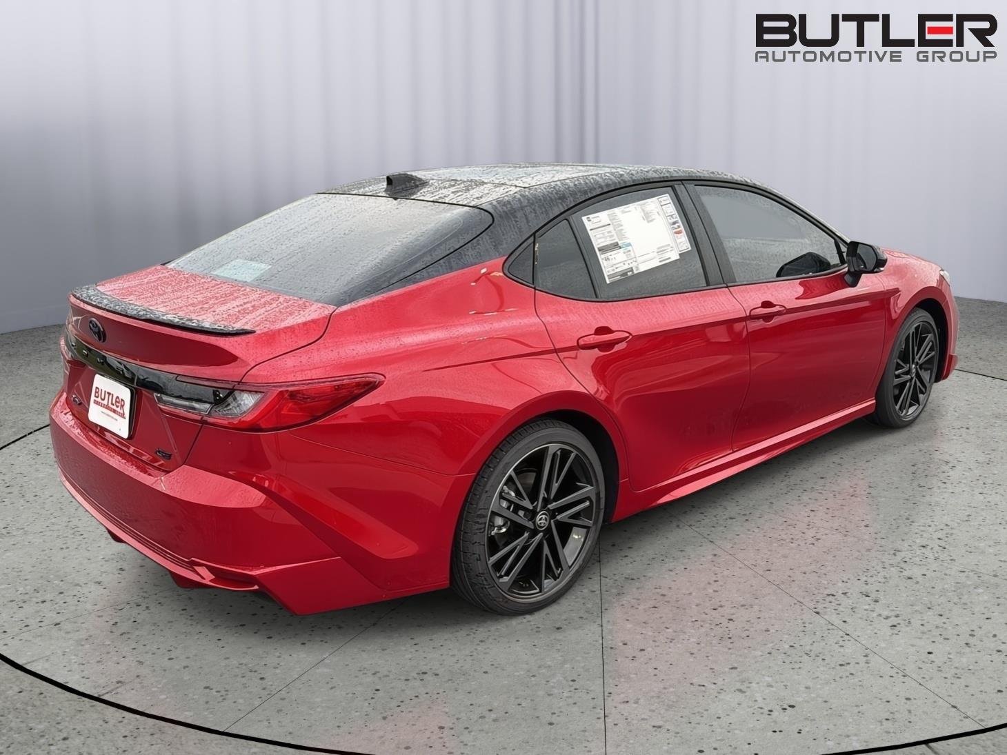 New 2026 Supersonic Red with Midnight Black Metallic roof Toyota XSE image 6