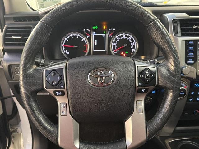Certified Used 2023 BLIZZARD PEARL Toyota  image 21
