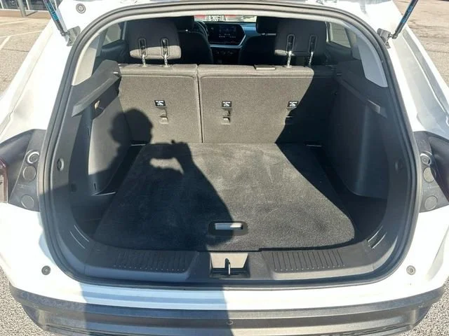 Used 2025 Summit White Chevrolet LS image 5