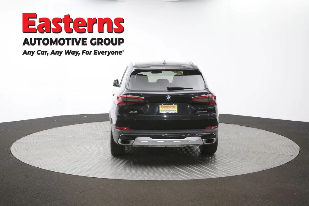 Used 2023 Black BMW xDrive40i image 63