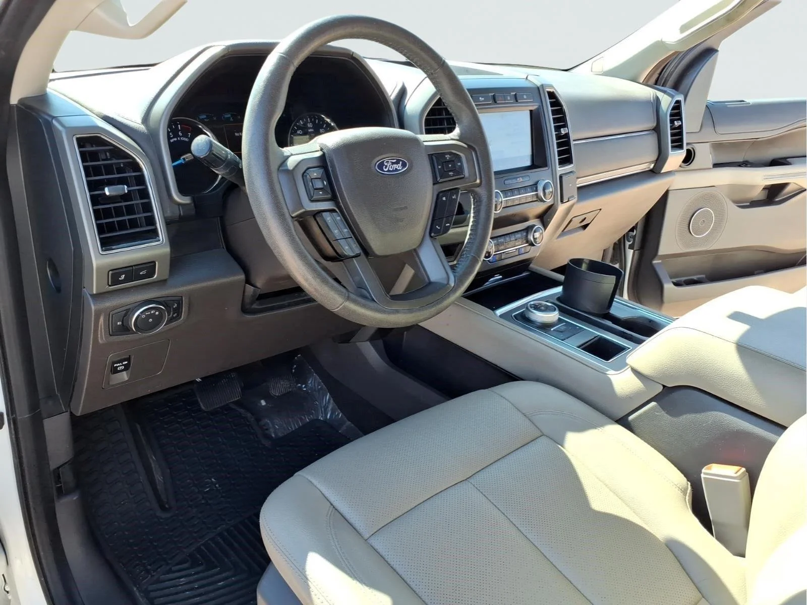 Used 2020 Star White Metallic Tri-Coat Ford XLT image 15