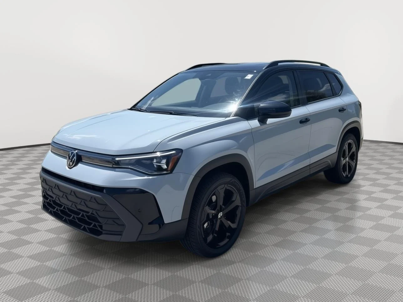 Certified Used 2025 GRAY Volkswagen SE Black image 3