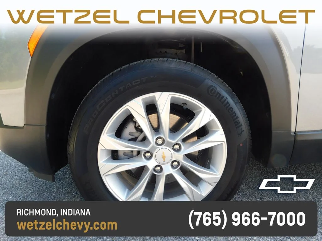 Used 2023 Gray Chevrolet LS image 10