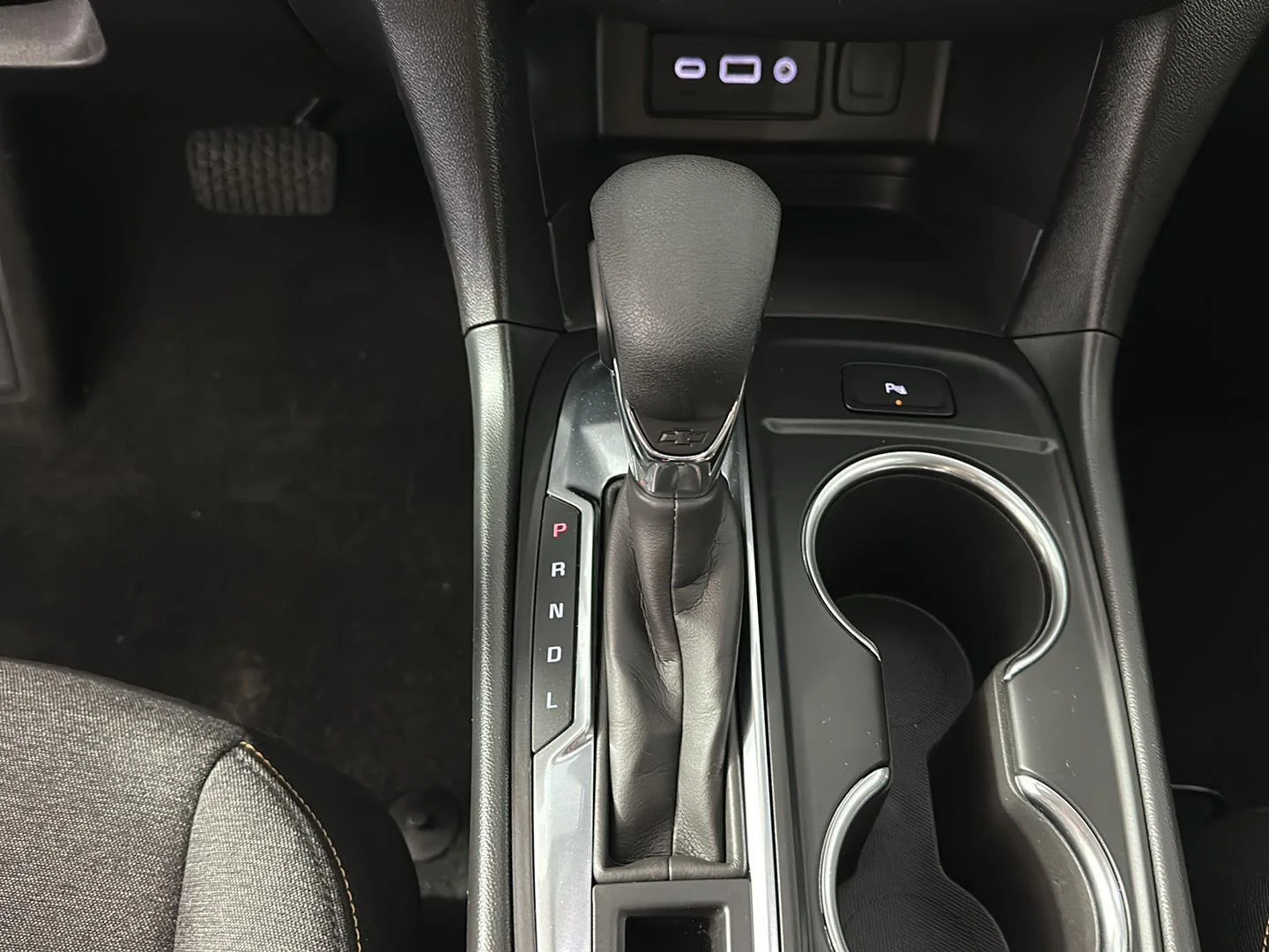 Used 2024 Riptide Blue Chevrolet LT image 20