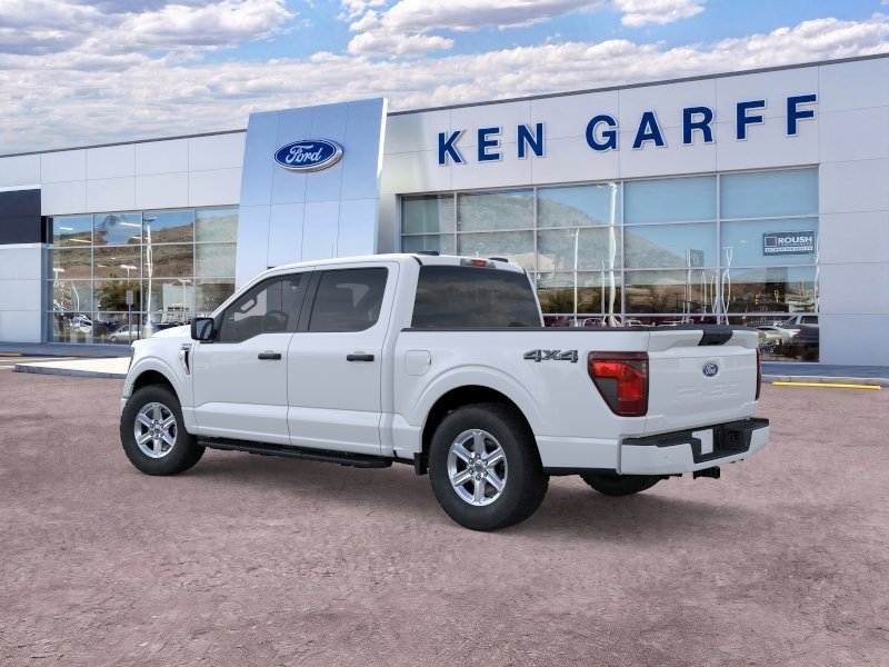 New 2026 Oxford White Ford XLT image 4