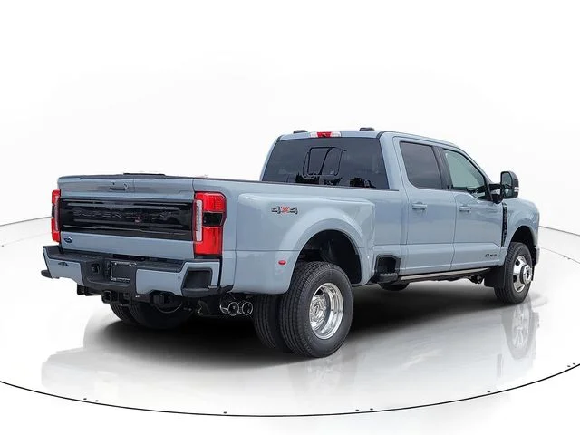 New 2026 Gray Metallic Ford Platinum image 5