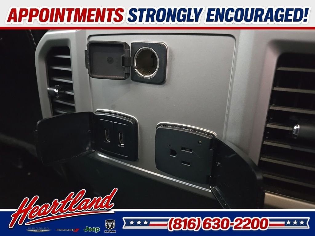 Used 2018 Black Ford Lariat image 98