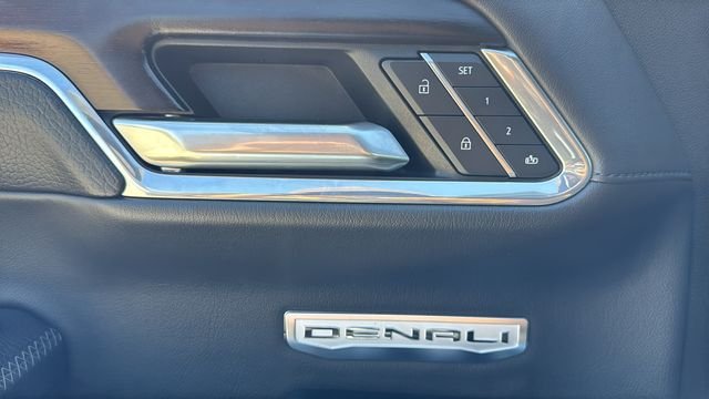 Used 2024 Silver GMC Denali image 22