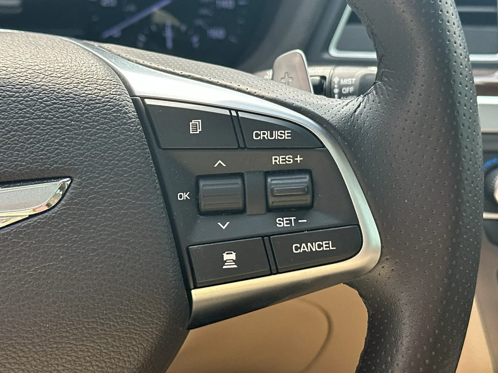 Used 2020 Uyuni White Genesis 3.8L image 16