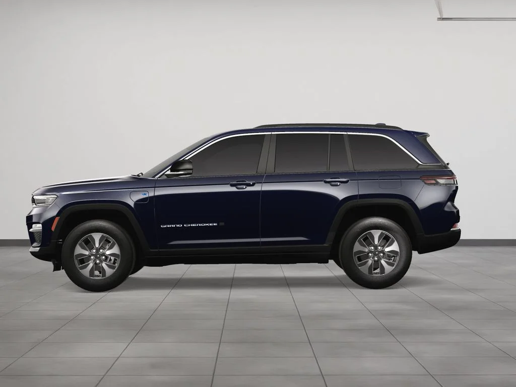 New 2024 Midnight Sky Jeep 4xe image 3