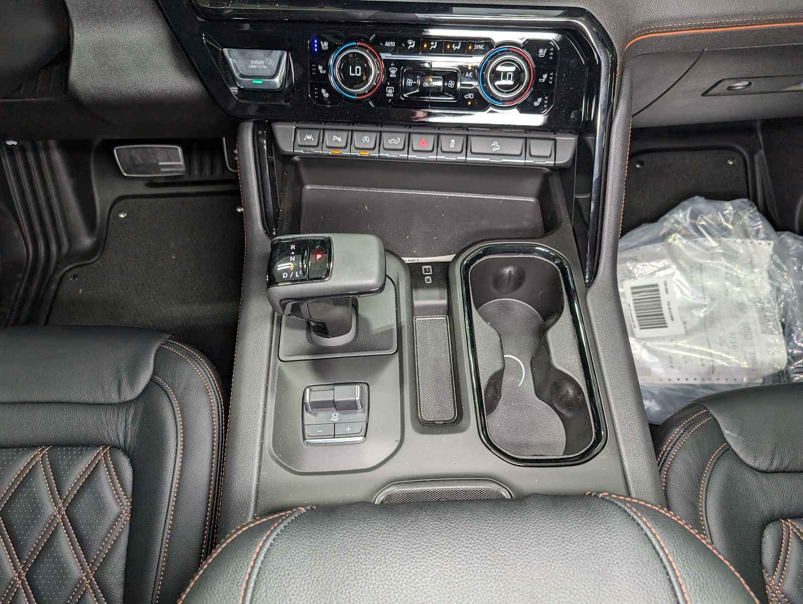 2025 GMC Sierra 1500 AT4 - Photo 24