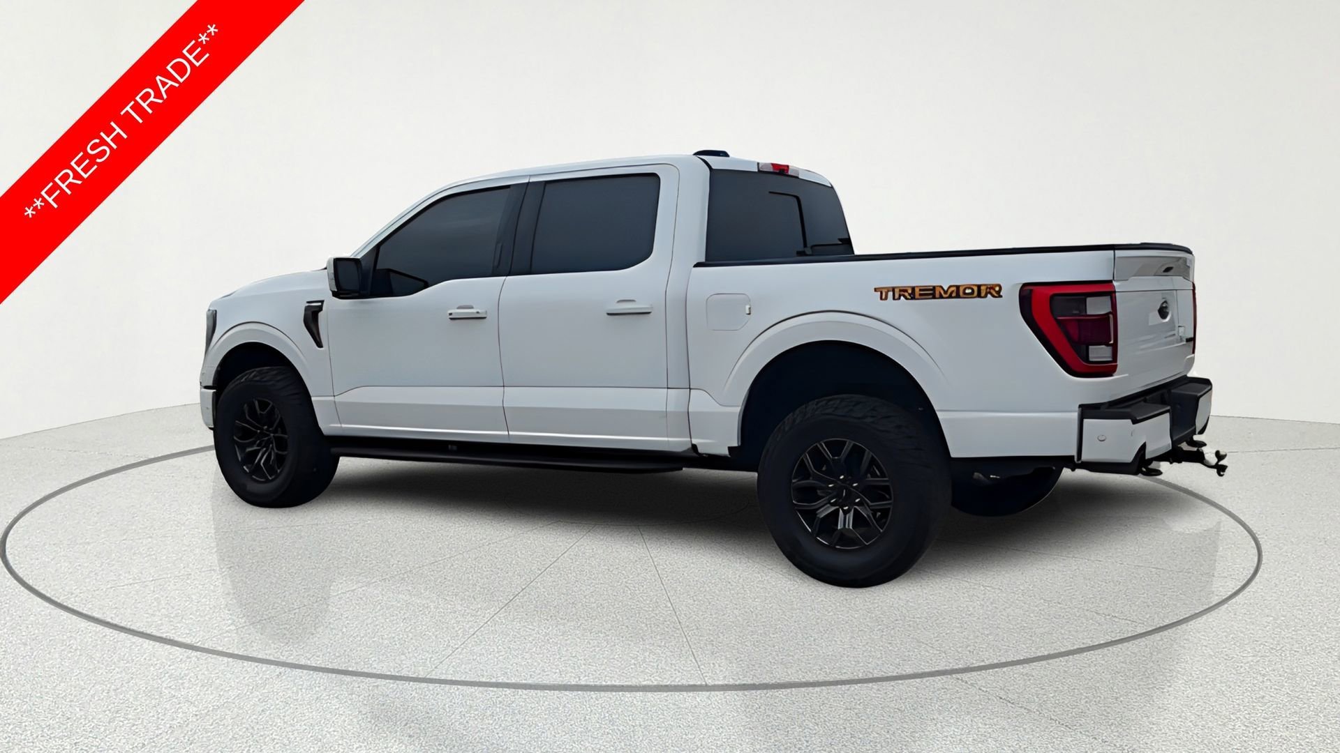 Used 2022 White Ford Tremor image 5
